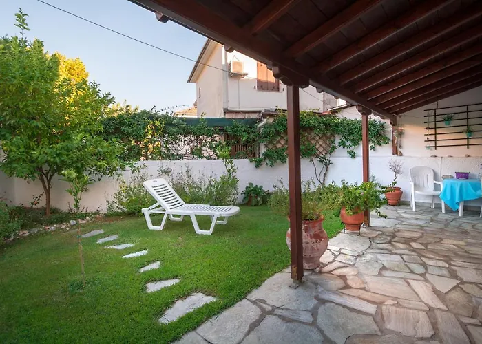 Casa de Férias Begonia By The Sea Koropi