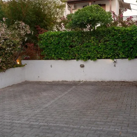 Begonia By The Sea Nyaraló